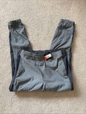 Eddie Bauer WR Guide Lined Jogger in Graphite - women’s hiking pants
